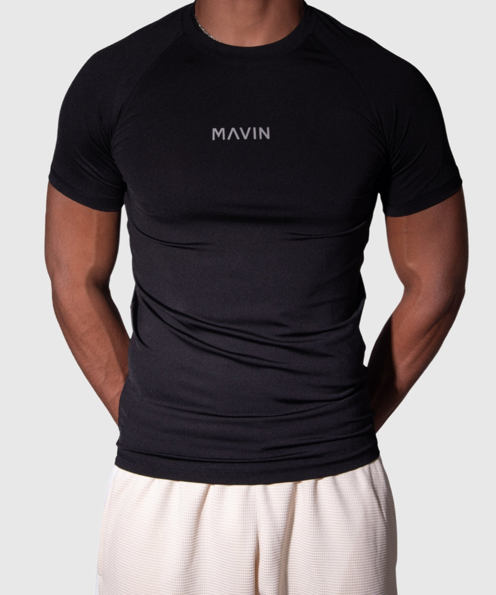 BASIC COMPRESSION TEE "BLACK"